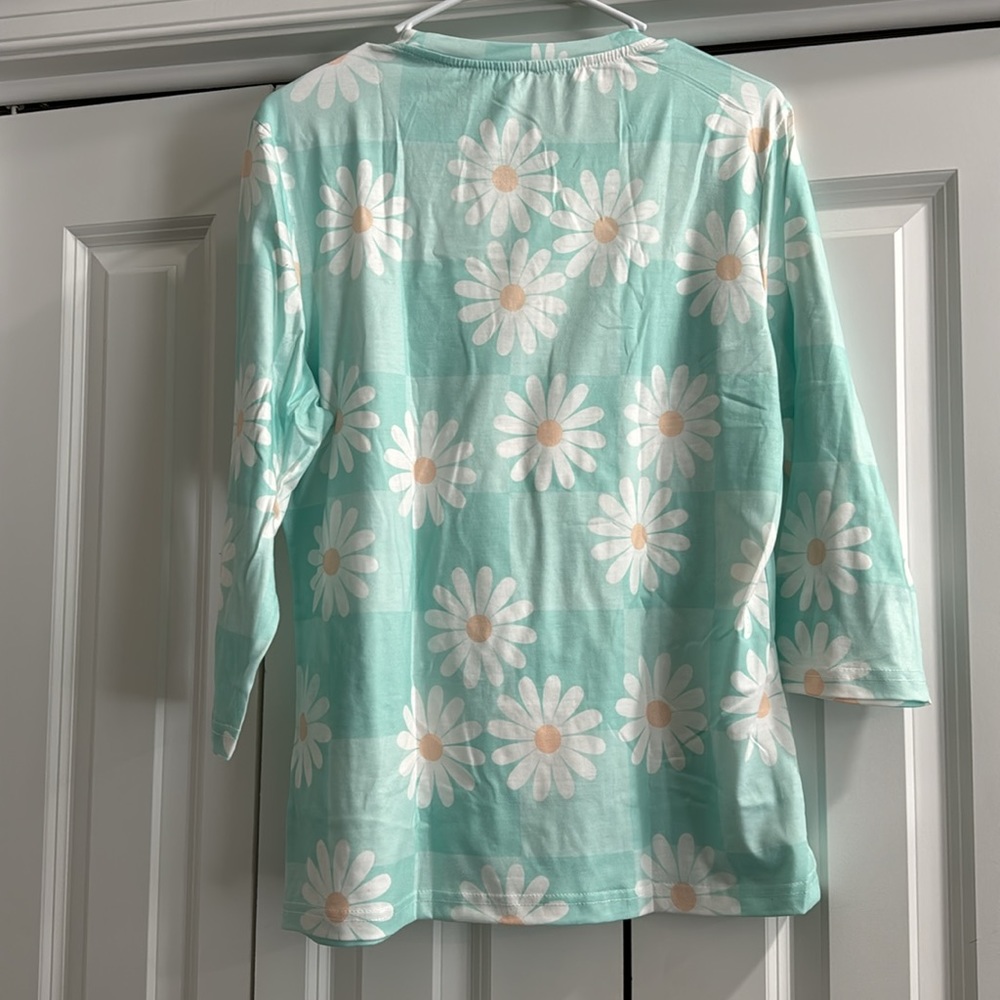 2 large womens dress and top!  Both in great condition never worn! - Picture 3 of 6